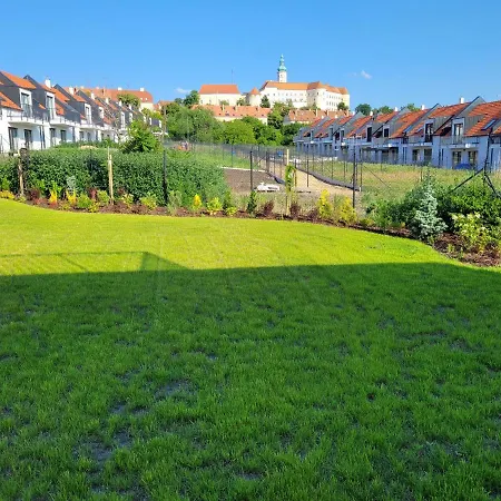 Zamek Na Dlani Appartement